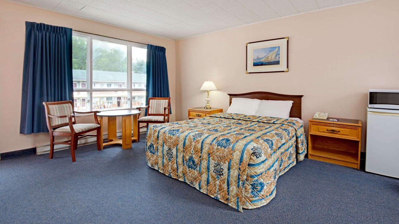 Photo of Bedroom in Midland