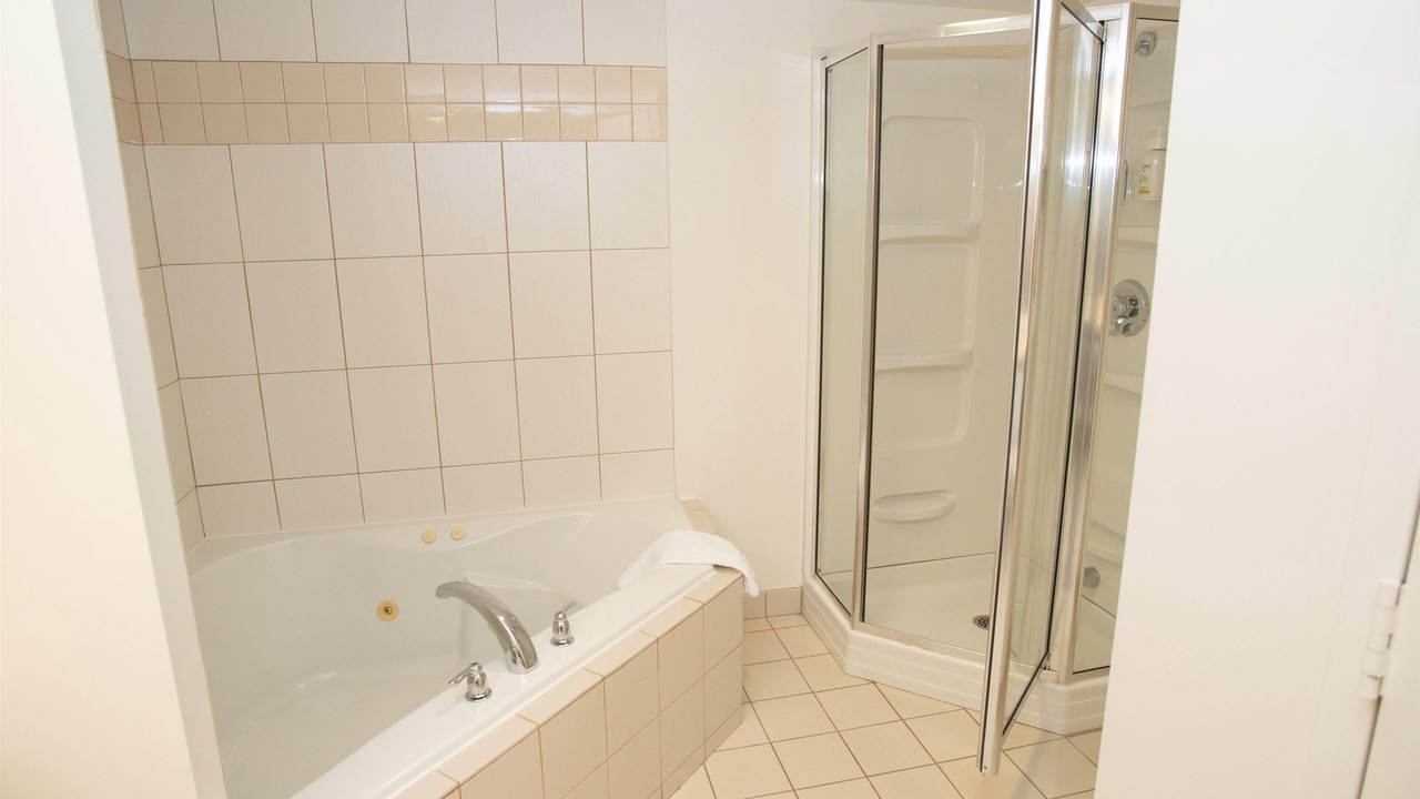 Photo of Bathroom in Gateway