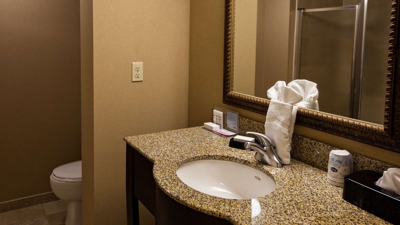 Photo of Bathroom in Napanee