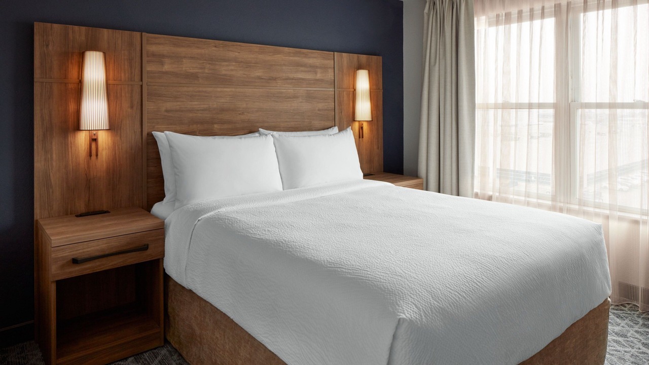 Photo of Bedroom in Northeast Mississauga