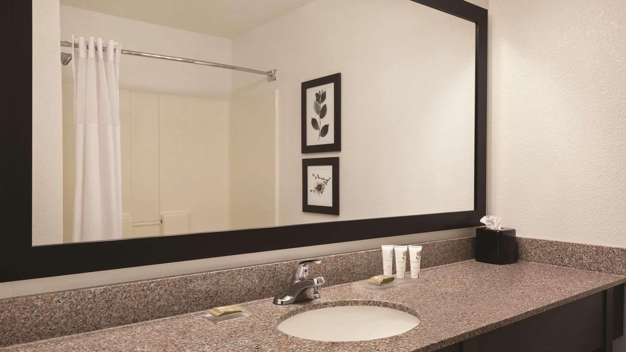 Photo of Bathroom in Willmar