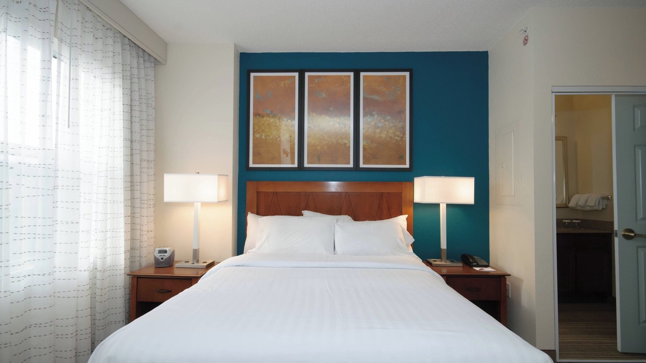 Photo of Bedroom in Downtown