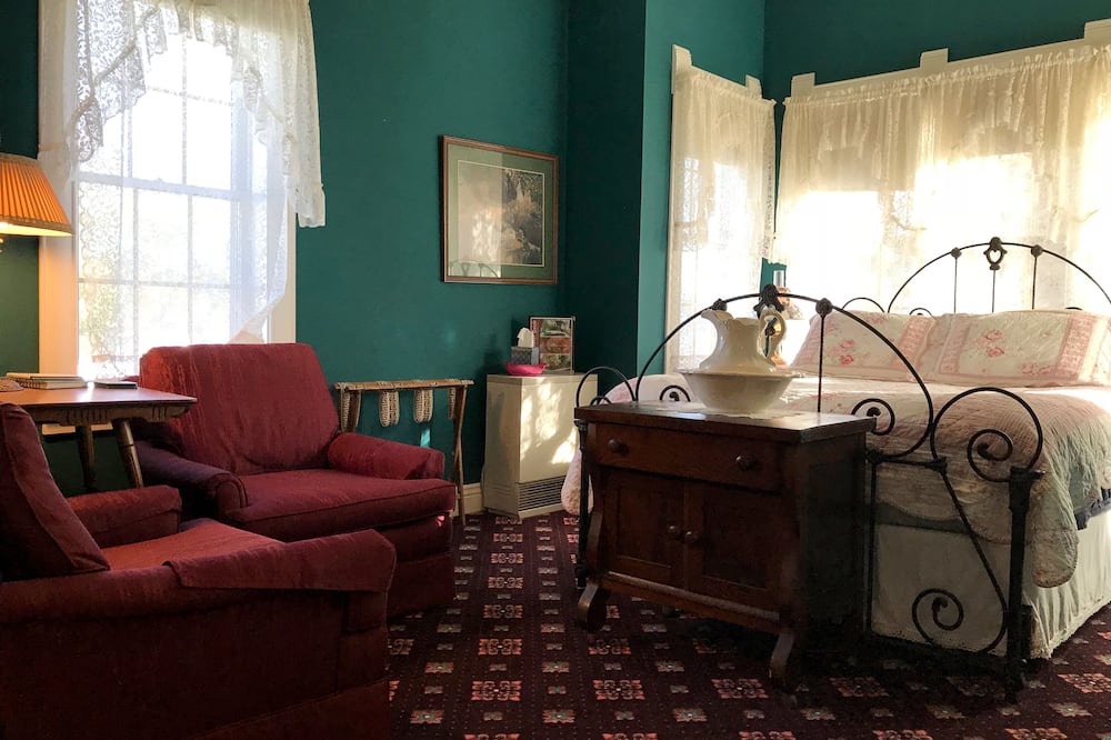 Photo of Bedroom in Peterson