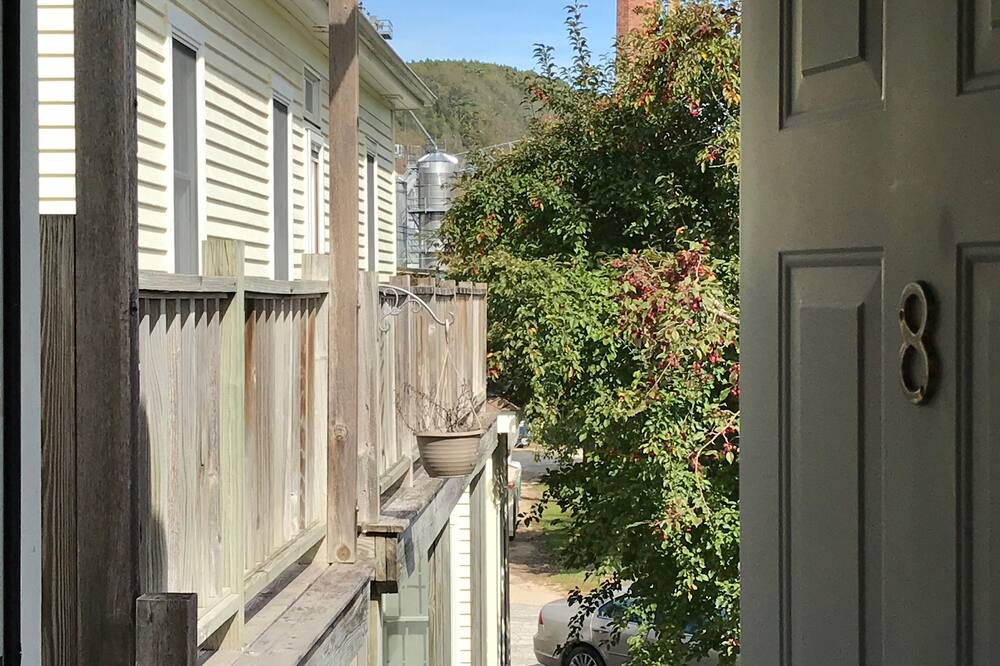 Photo of Bedroom in Peterson