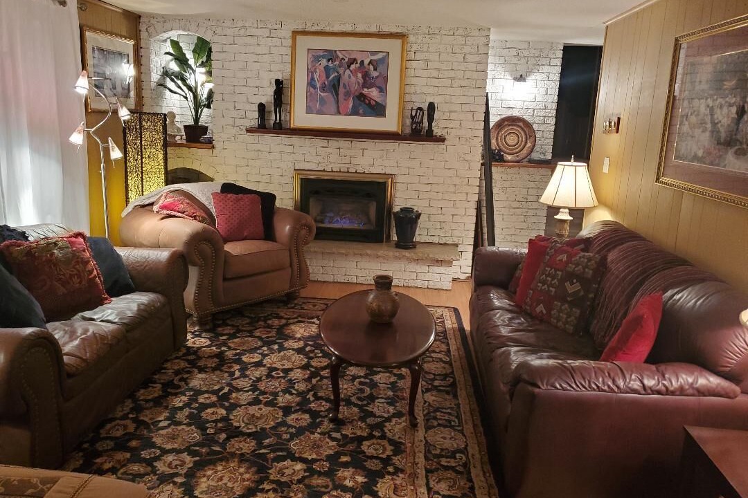 Photo of Livingroom in Kingston