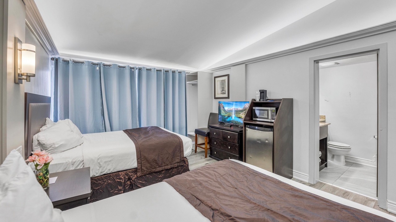 Photo of Bedroom in Sarnia