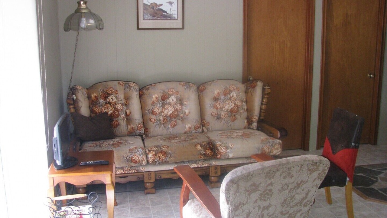 Photo of Livingroom in Isaacs Glen