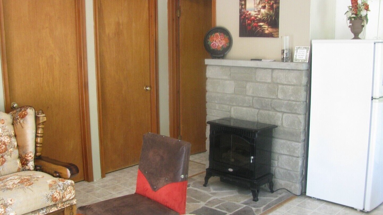 Photo of Livingroom in Isaacs Glen