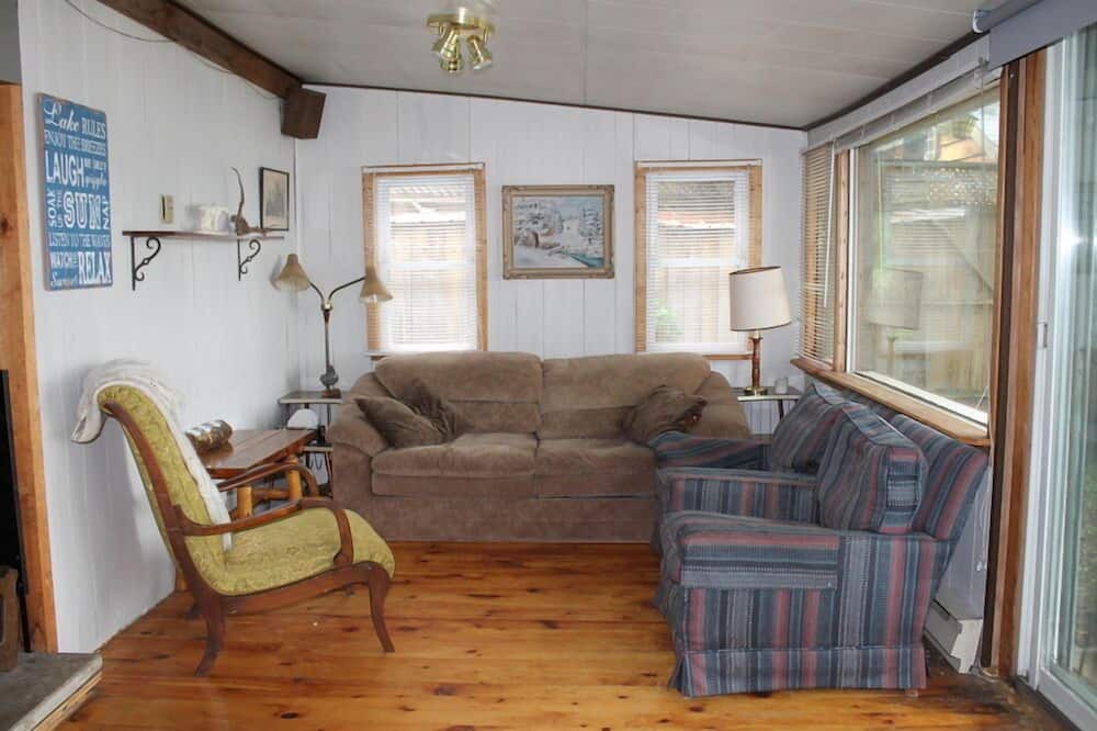 Photo of Others in Havelock-Belmont-Methuen
