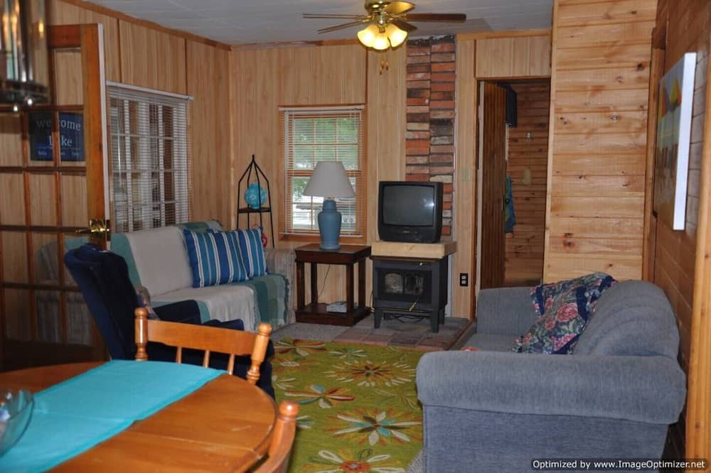 Photo of Livingroom in Deer Bay