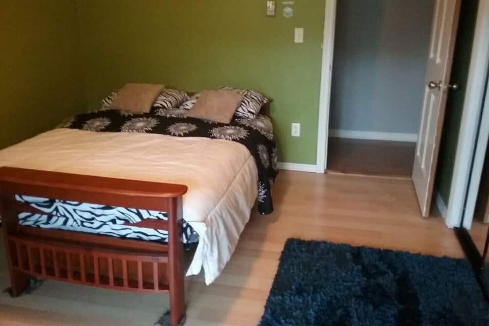 Photo of Bedroom in Tiny
