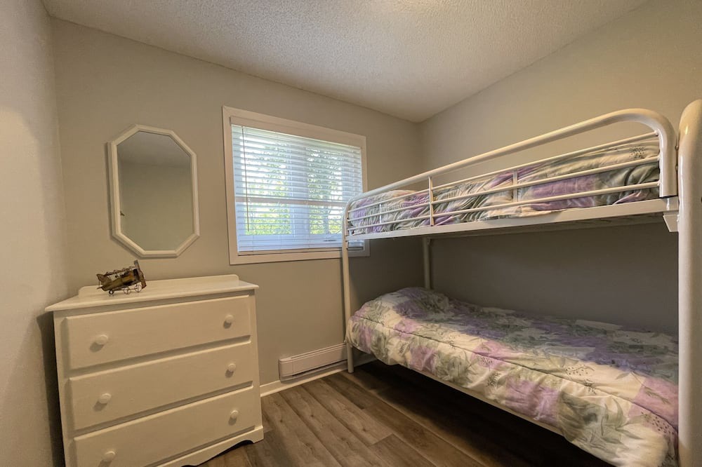 Photo of Bedroom in Victoria Road