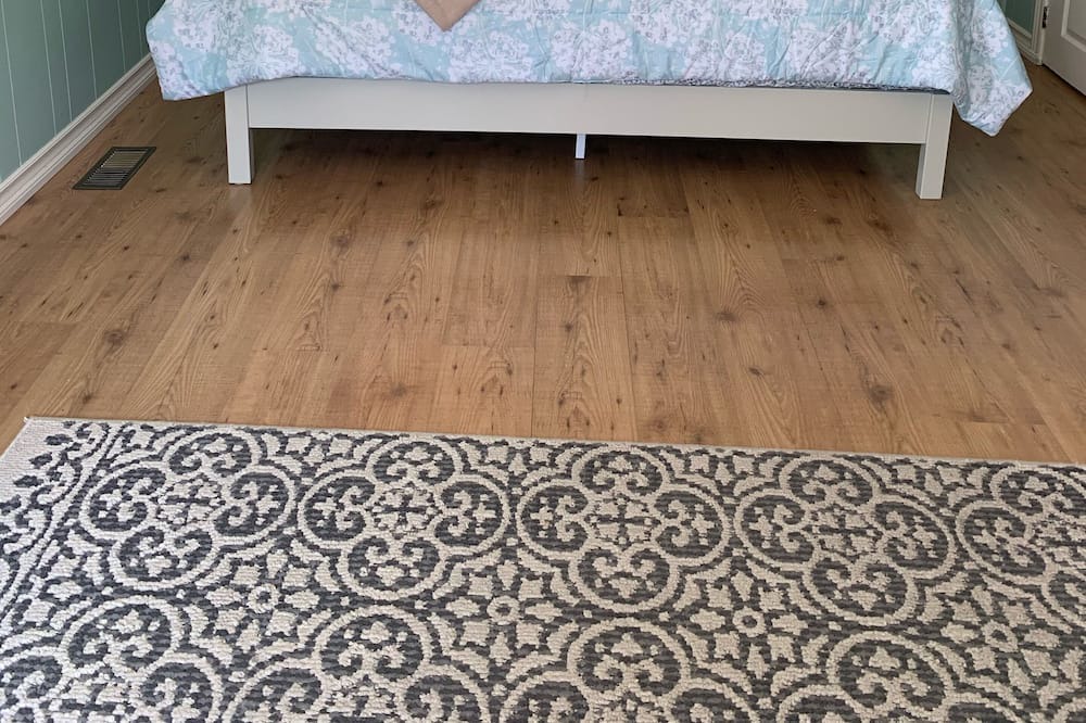Photo of Bedroom in Jacksons Point