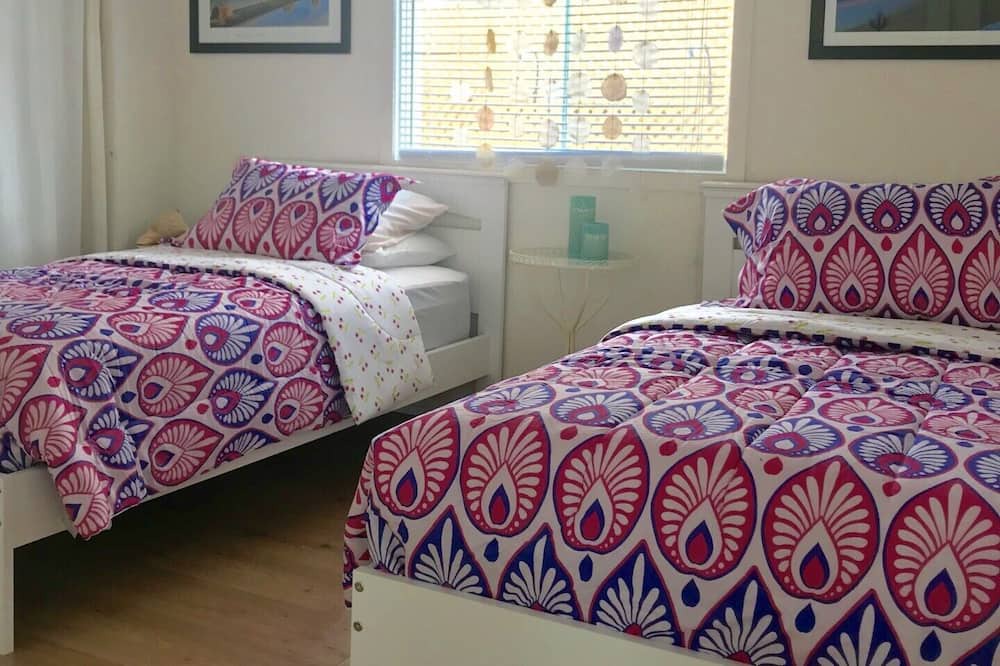 Photo of Bedroom in Jacksons Point