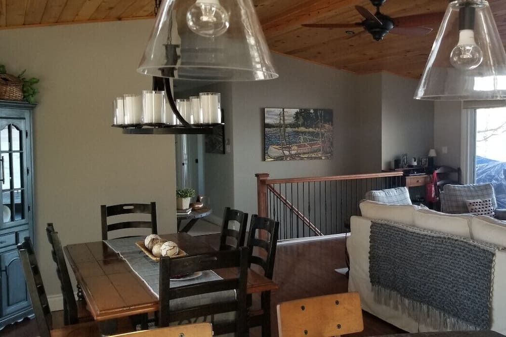 Photo of Bedroom in Douro-Dummer