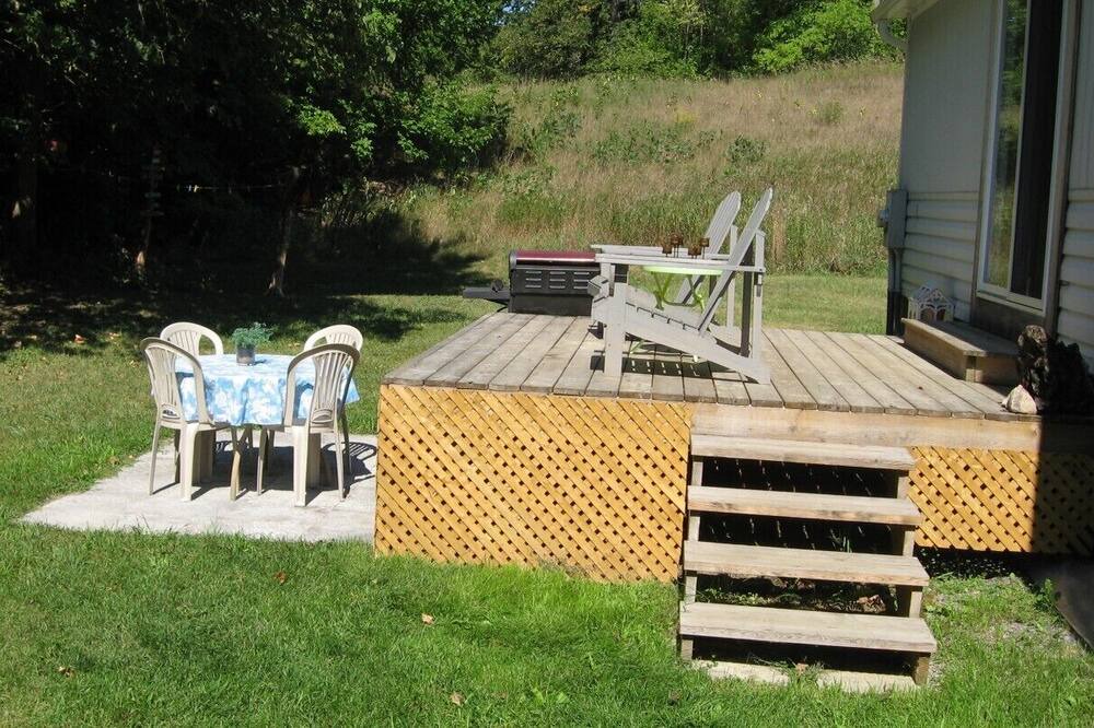 Photo of Outdoor in Central Frontenac