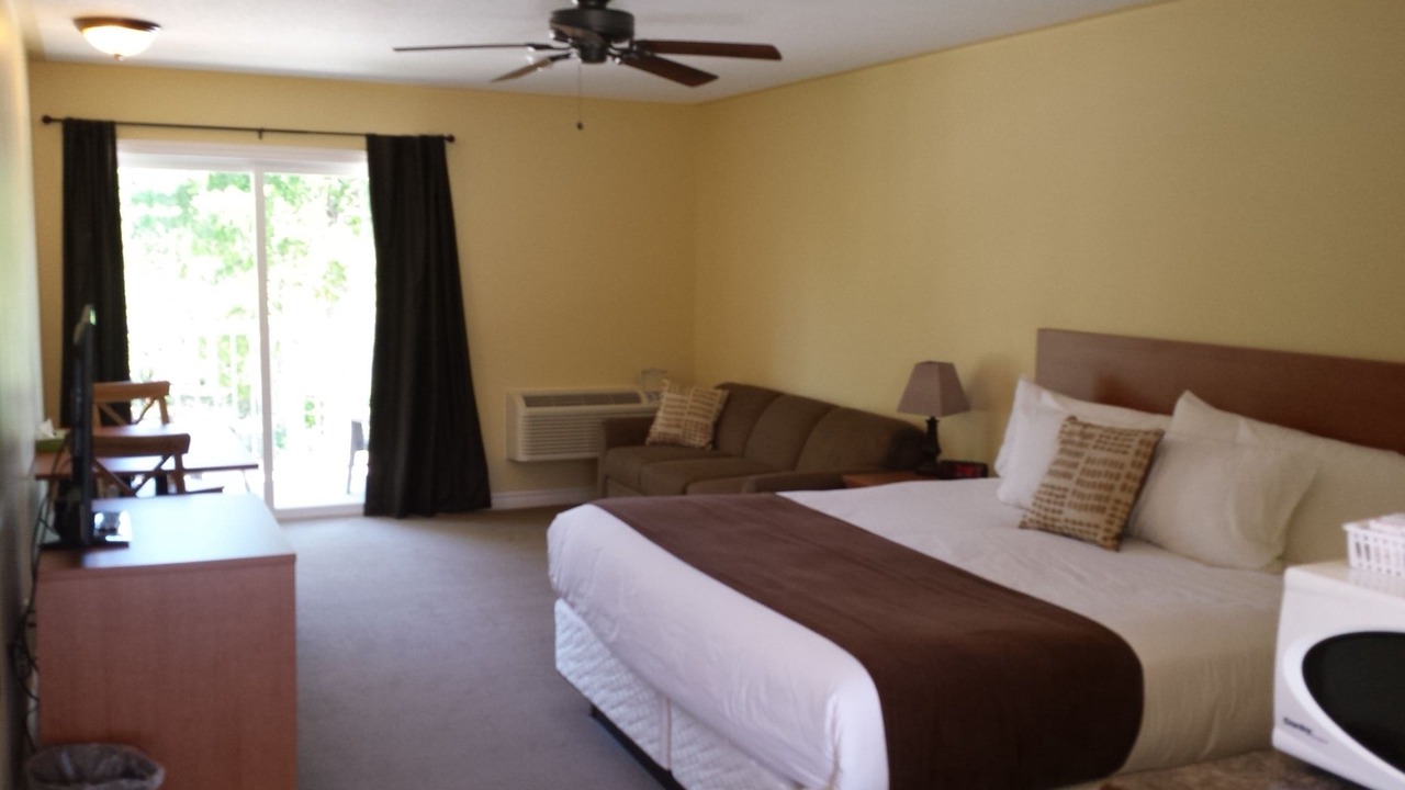 Photo of Bedroom in Tobermory