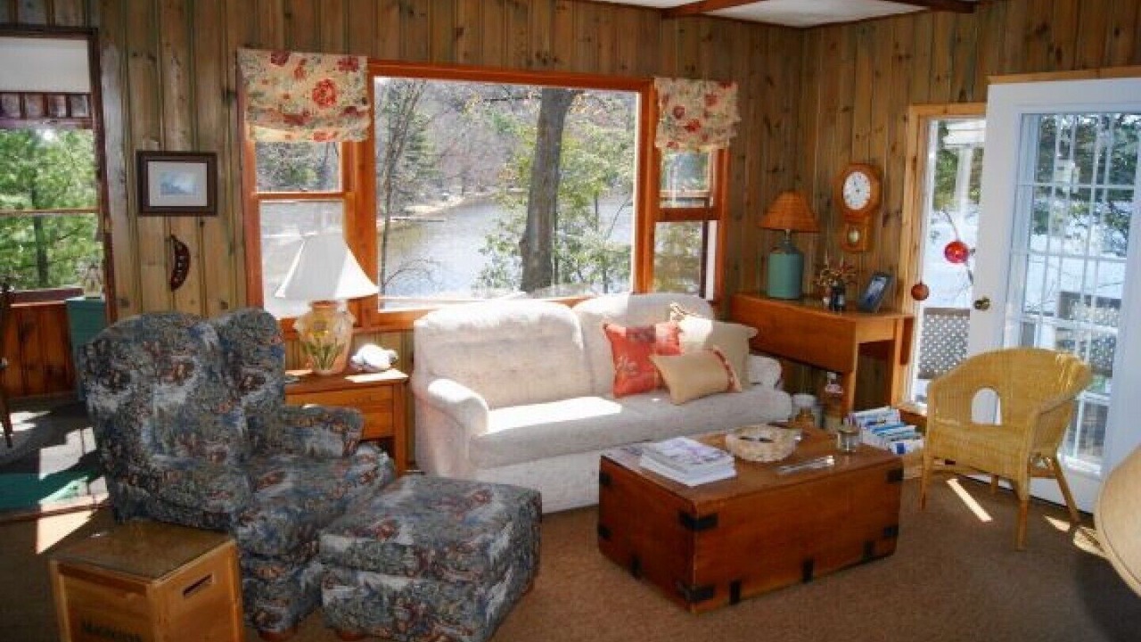 Photo of Livingroom in Minden Hills
