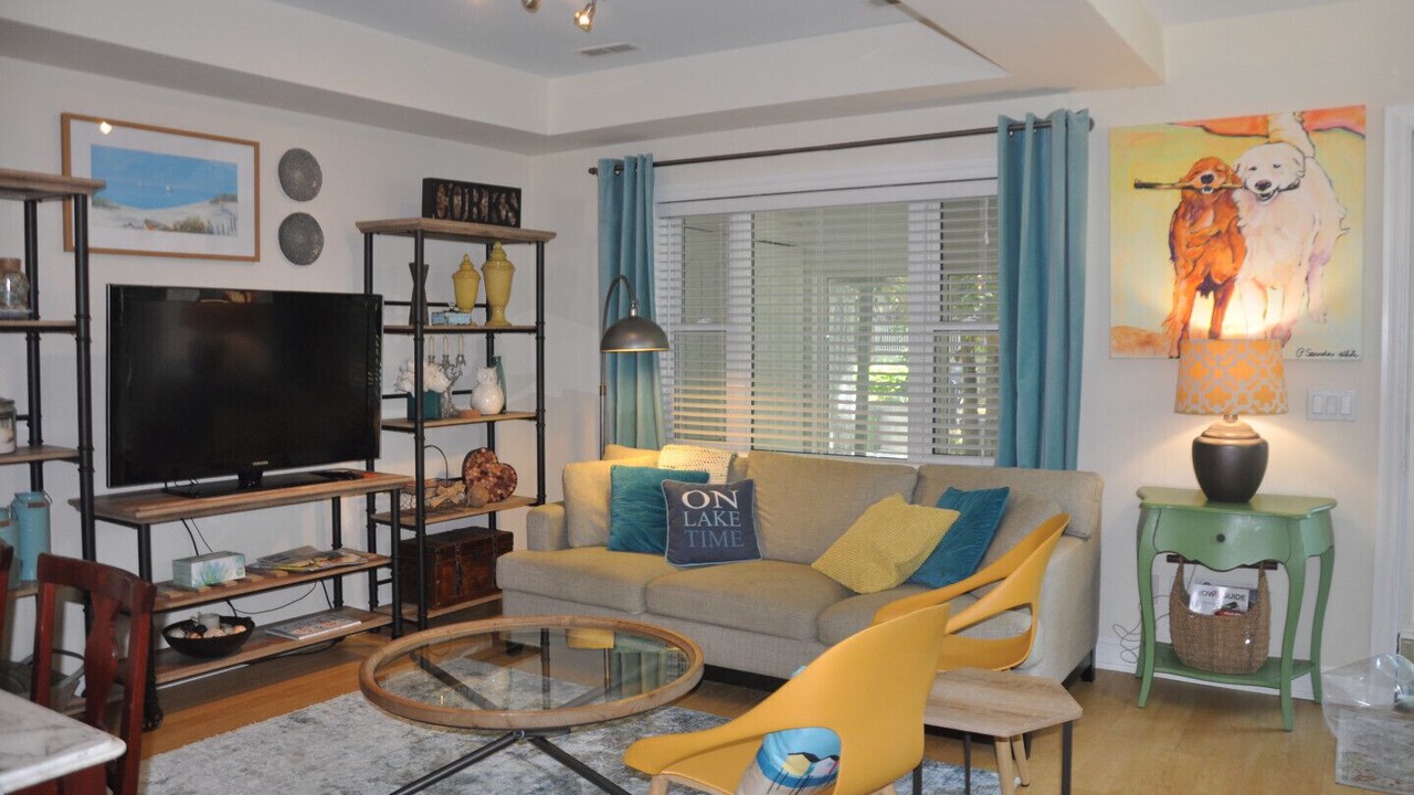 Photo of Livingroom in The Beaches