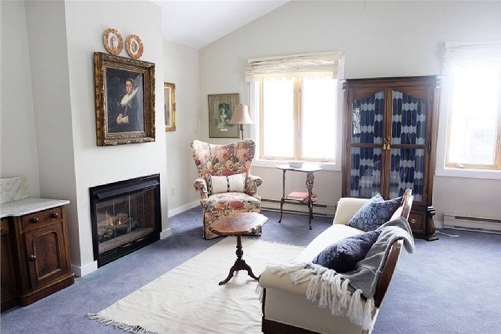 Photo of Livingroom in Bayfield