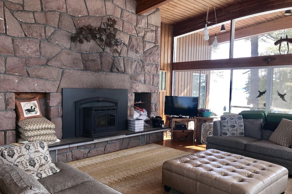 Photo of Bedroom in Leeds and the Thousand Islands