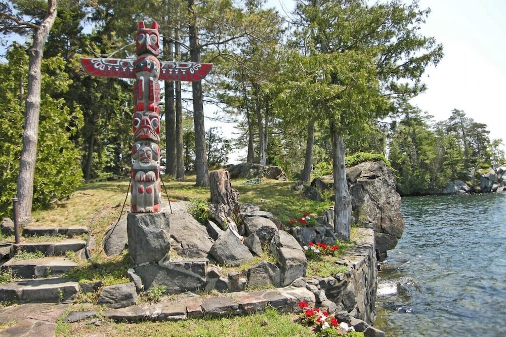 Photo of Others in Leeds and the Thousand Islands