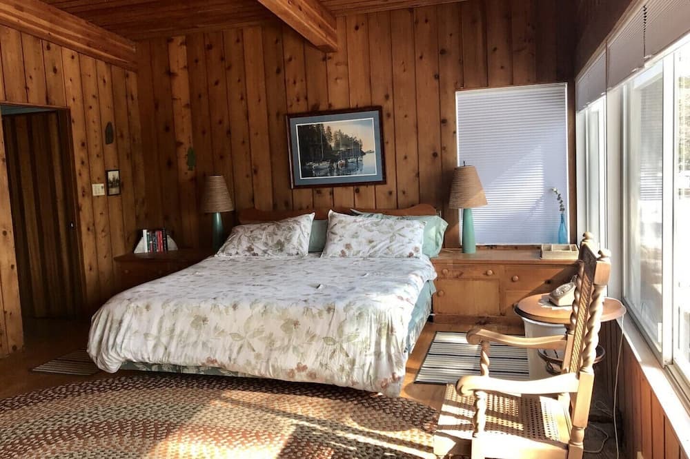 Photo of Livingroom in Leeds and the Thousand Islands