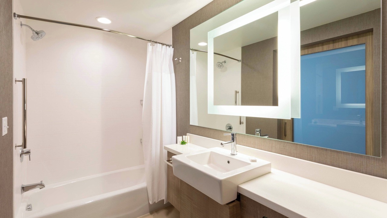Photo of Bathroom in Maple Grove