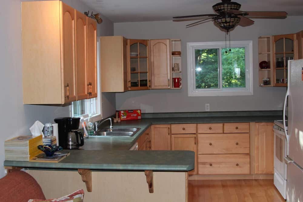 Photo of Kitchen in Irondale
