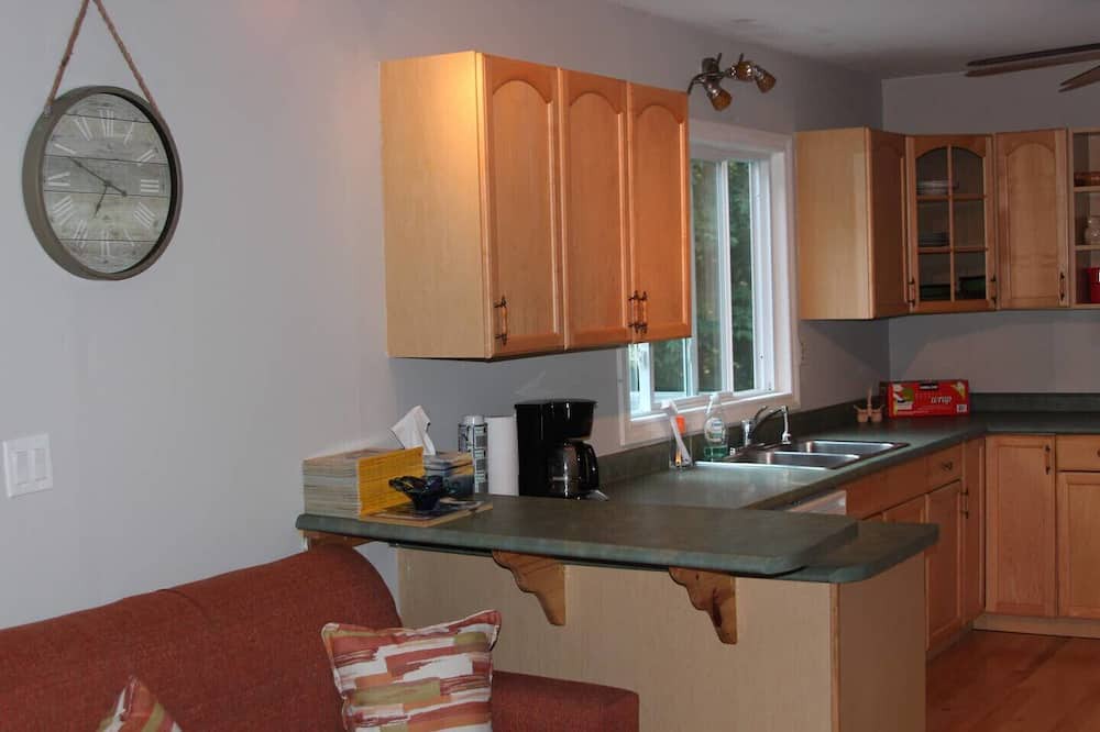 Photo of Kitchen in Irondale