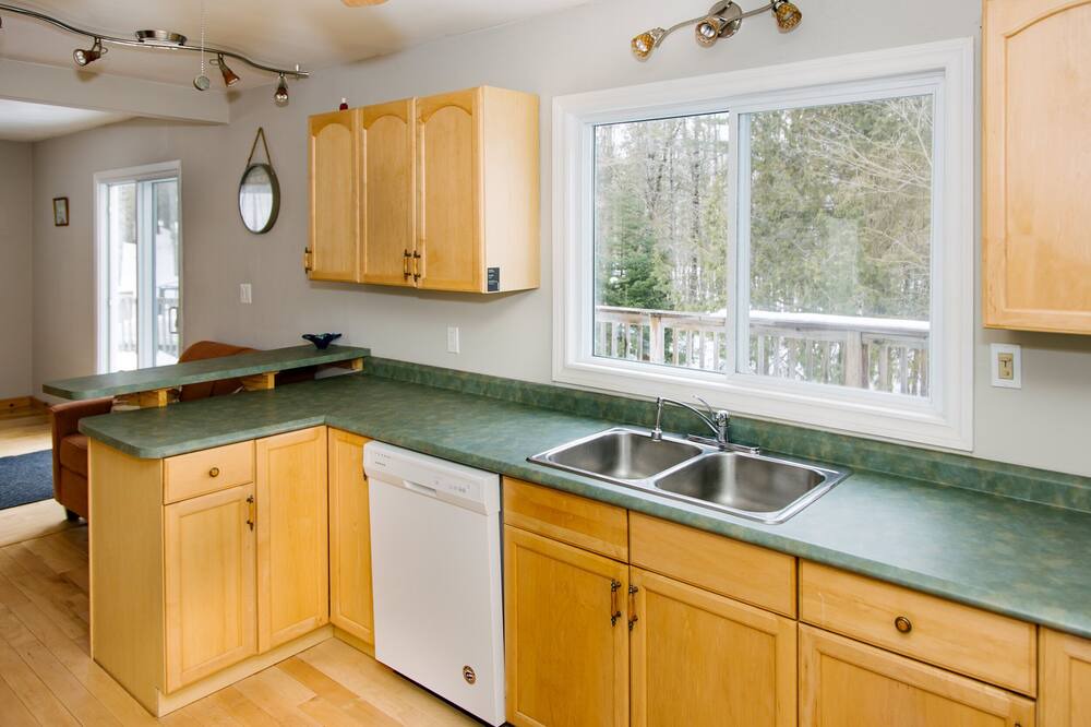 Photo of Kitchen in Irondale