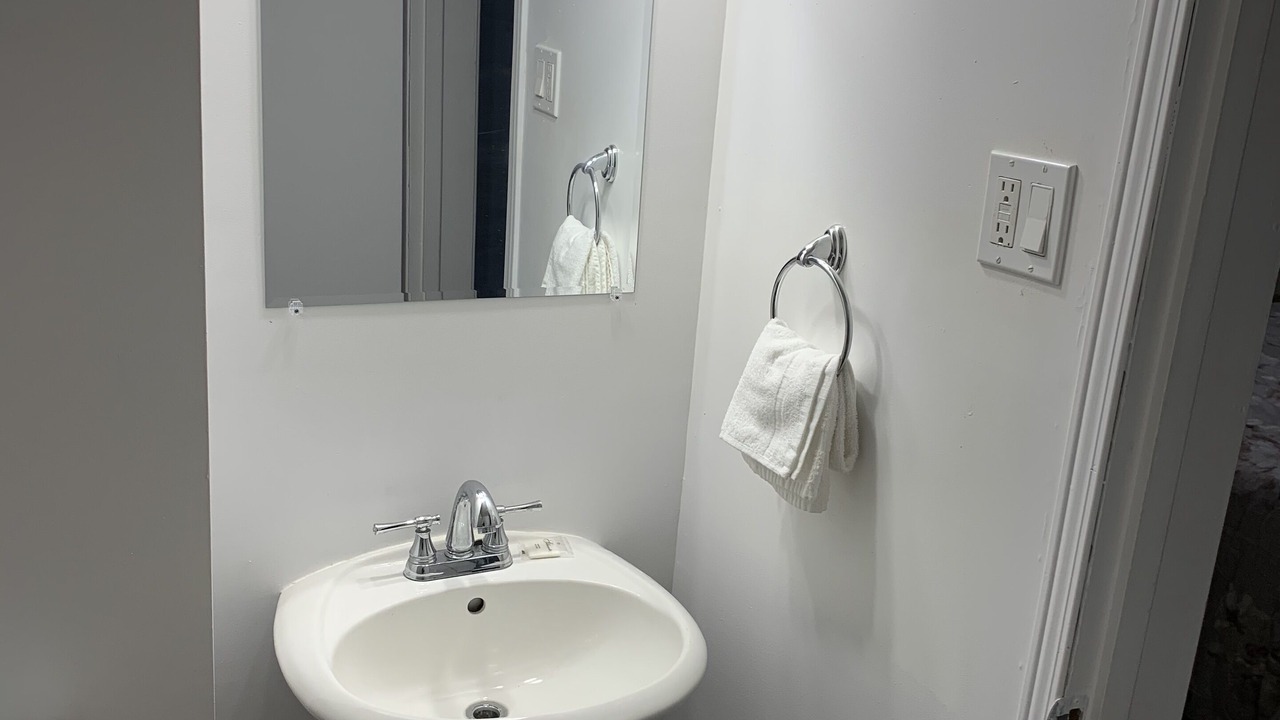 Photo of Bathroom in Cornwall