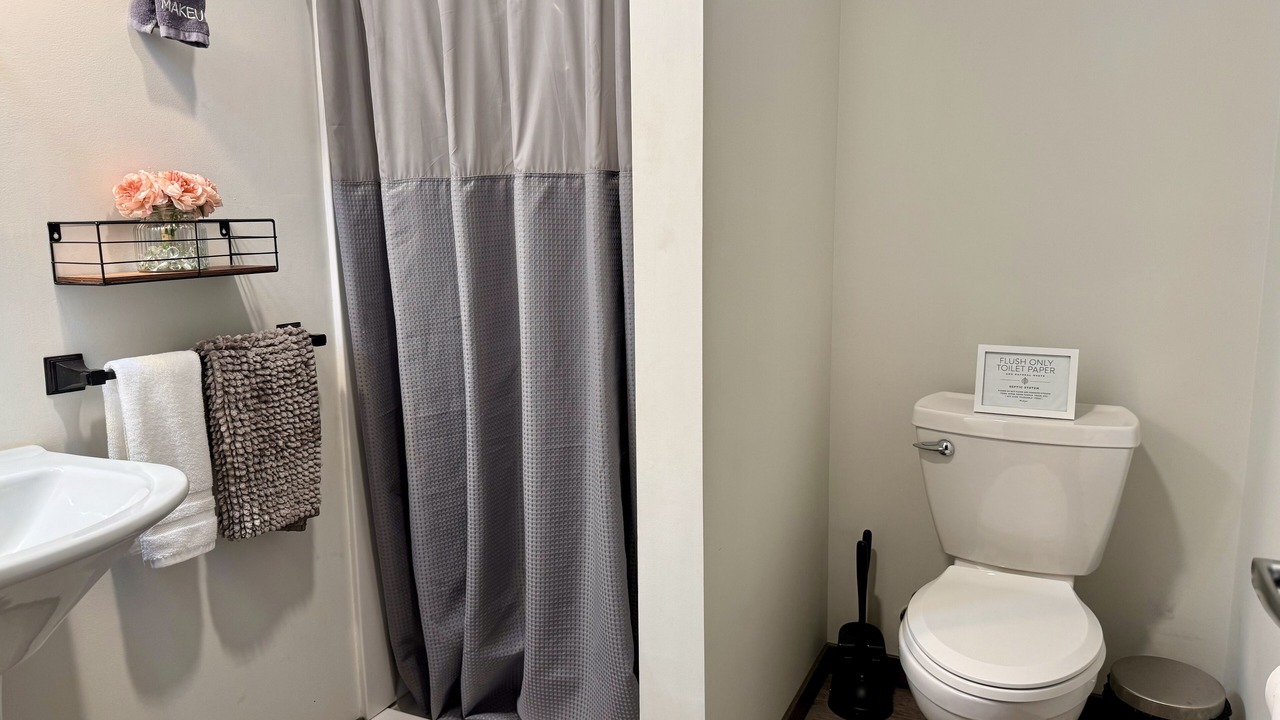 Photo of Bathroom in Two Harbors