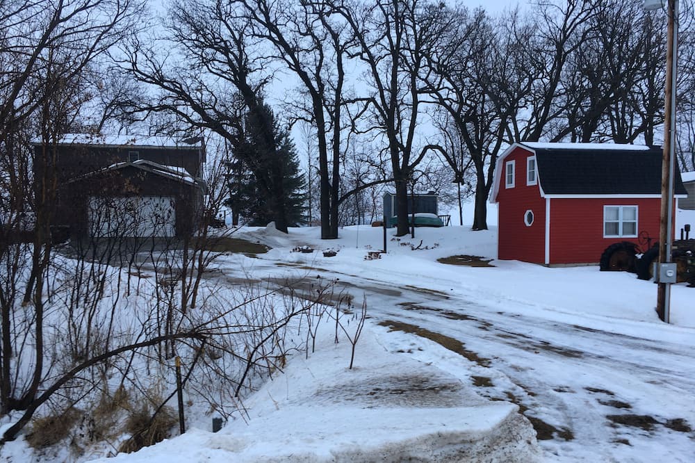Photo of Outdoor in Lowry