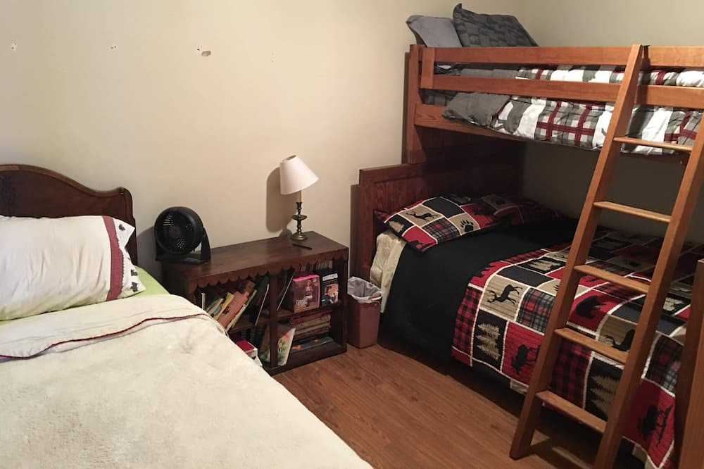 Photo of Bedroom in Lowry