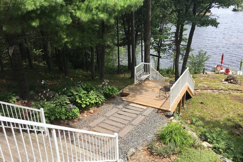Photo of Others in Havelock-Belmont-Methuen