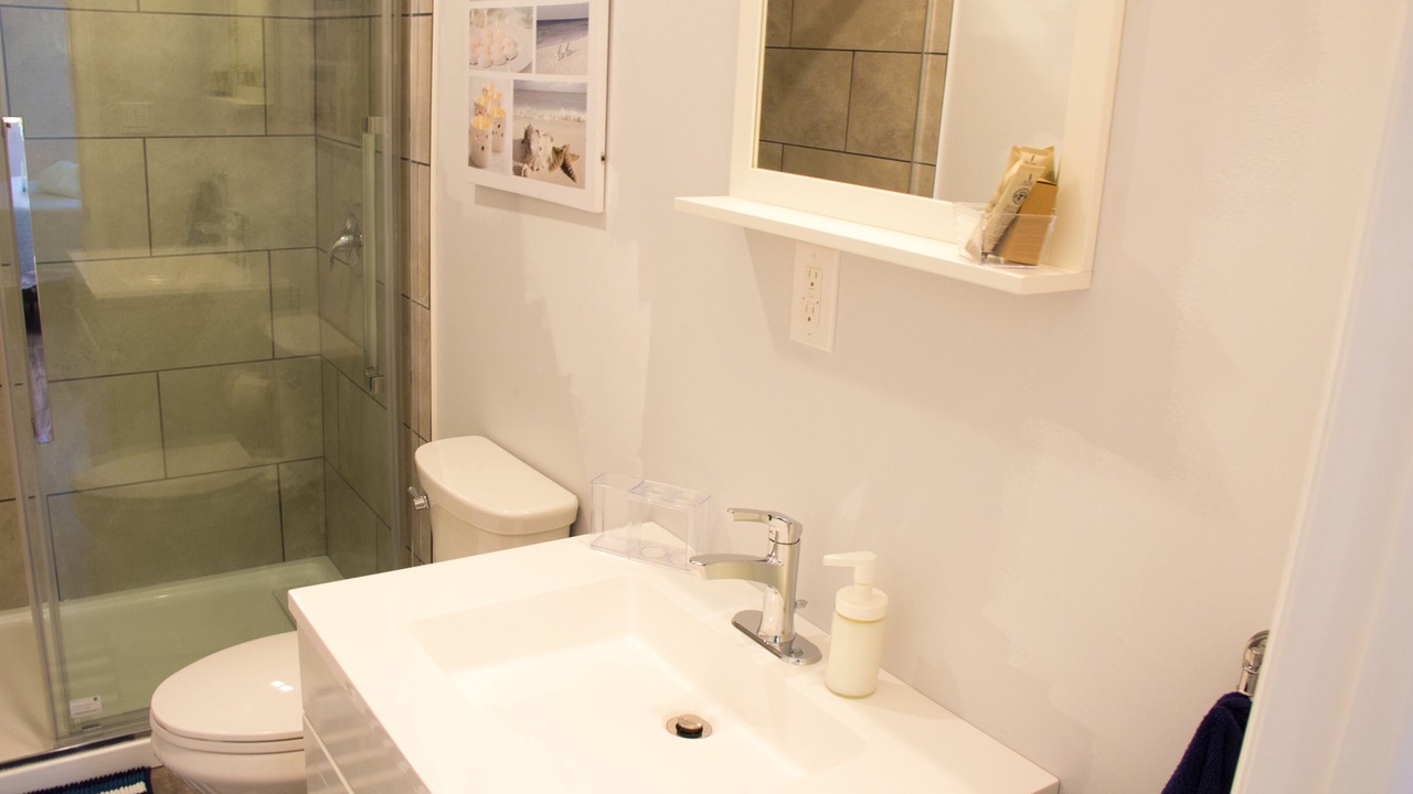 Photo of Bathroom in Dunnville