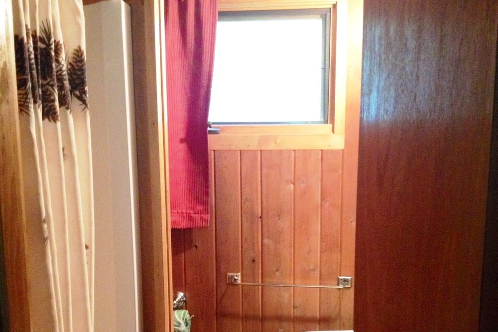 Photo of Bathroom in Marcell