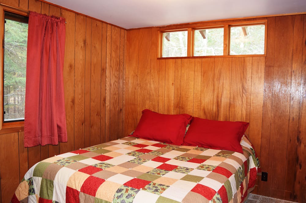 Photo of Bedroom in Marcell