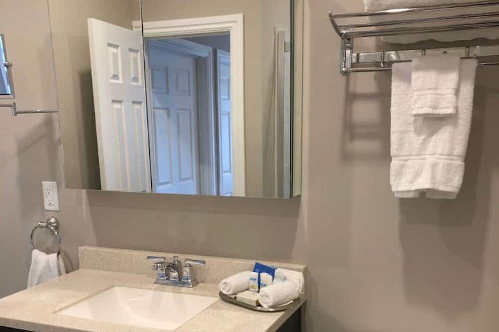 Photo of Bathroom in Stratford