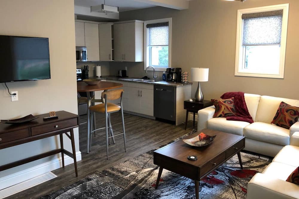 Photo of Livingroom in Stratford