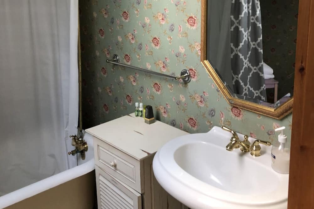 Photo of Bathroom in Bayfield