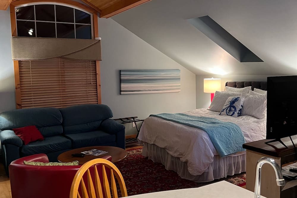 Photo of Bedroom in Bayfield