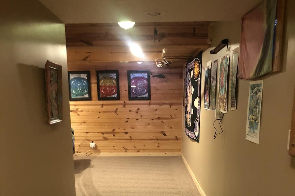 Photo of Others in Hawley