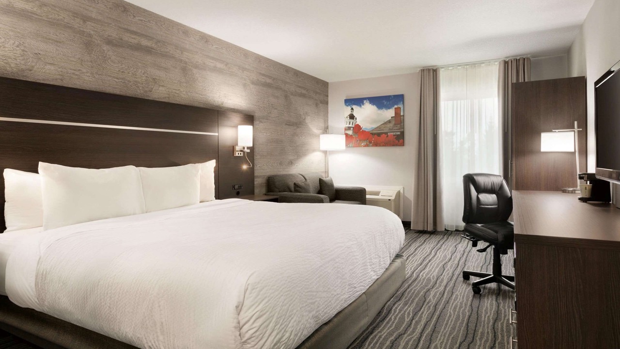 Photo of Bedroom in Rideau Heights