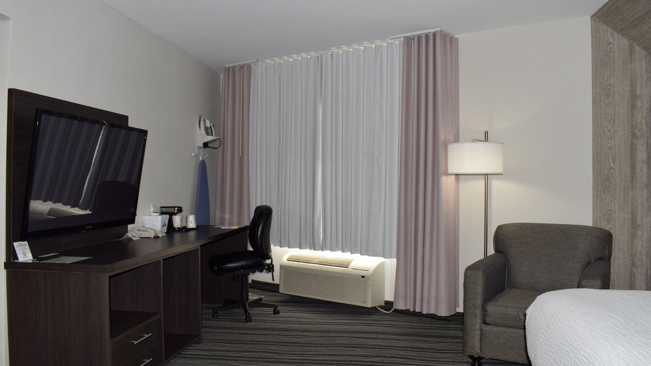 Photo of Bedroom in Rideau Heights