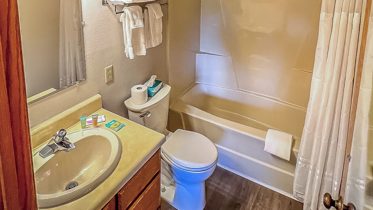 Photo of Bathroom in Deerwood