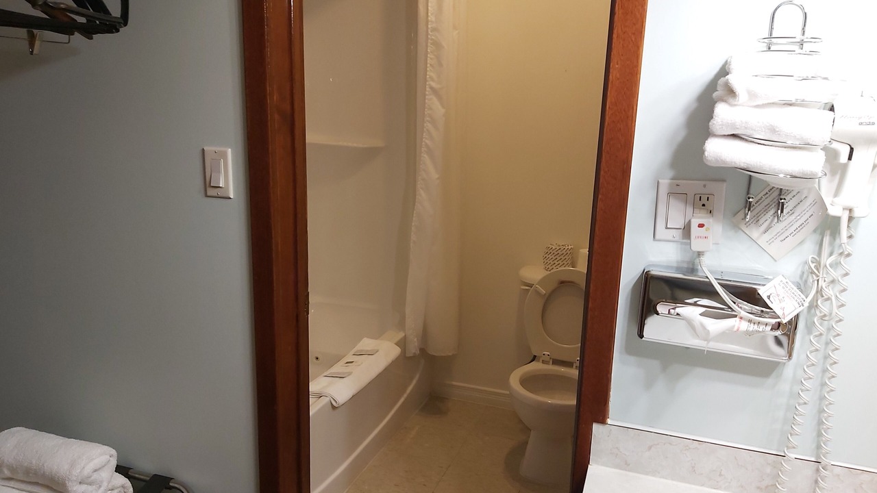Photo of Bathroom in Hearst