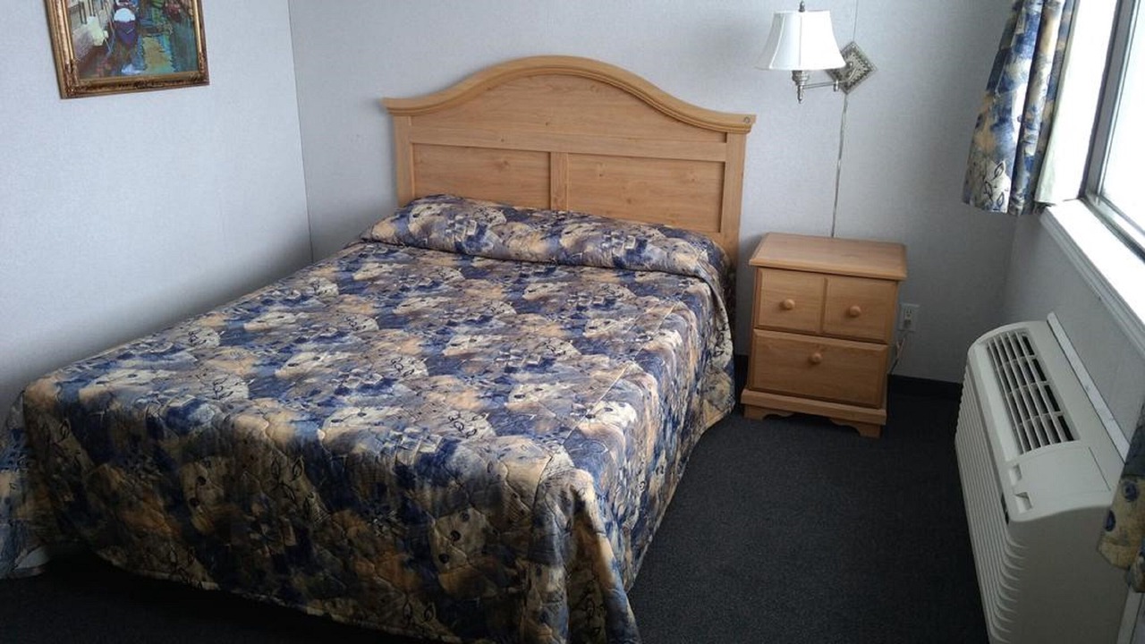 Photo of Bedroom in Hearst