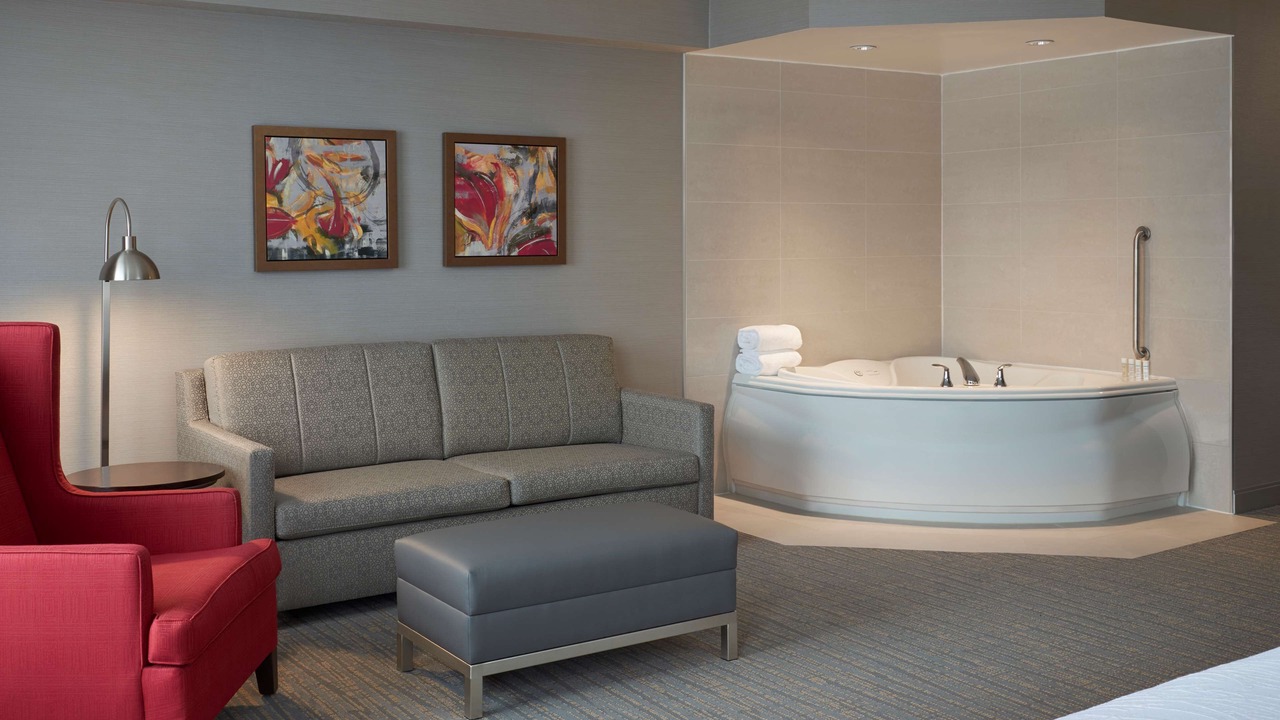 Photo of Bathroom in Northeast Mississauga